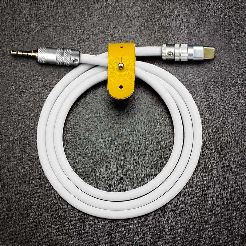 "Seamless Chubby"  Audio Cable - Type-C & Lightning (TRRS) - Image 11