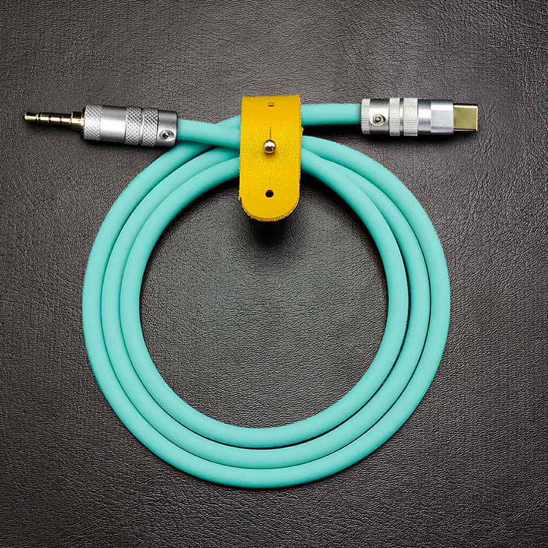 "Seamless Chubby"  Audio Cable - Type-C & Lightning (TRRS) - Image 12