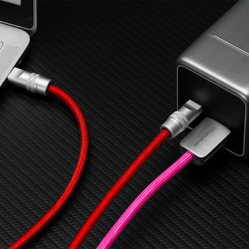 "Curly Chubby" Retractable Fast Charging Cable - Image 3