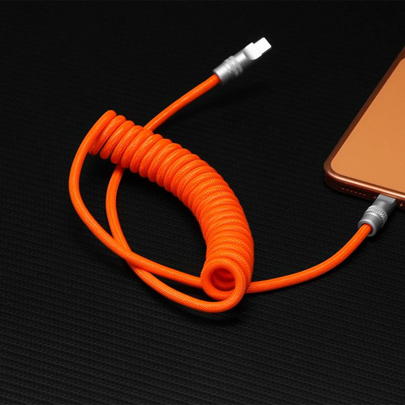 "Curly Chubby" Retractable Fast Charging Cable - Image 4